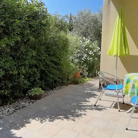 Appartement Aquamarine 2 Mit Terrasse By Interhome *