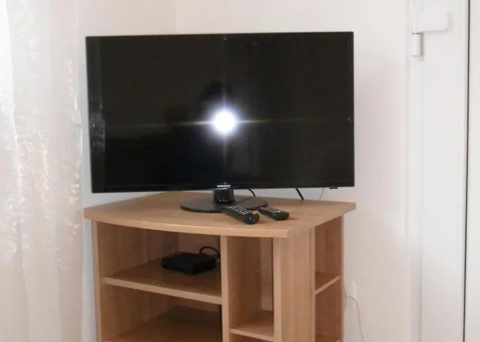 Apartament Aquamarine 2 Mit Terrasse By Interhome Selce